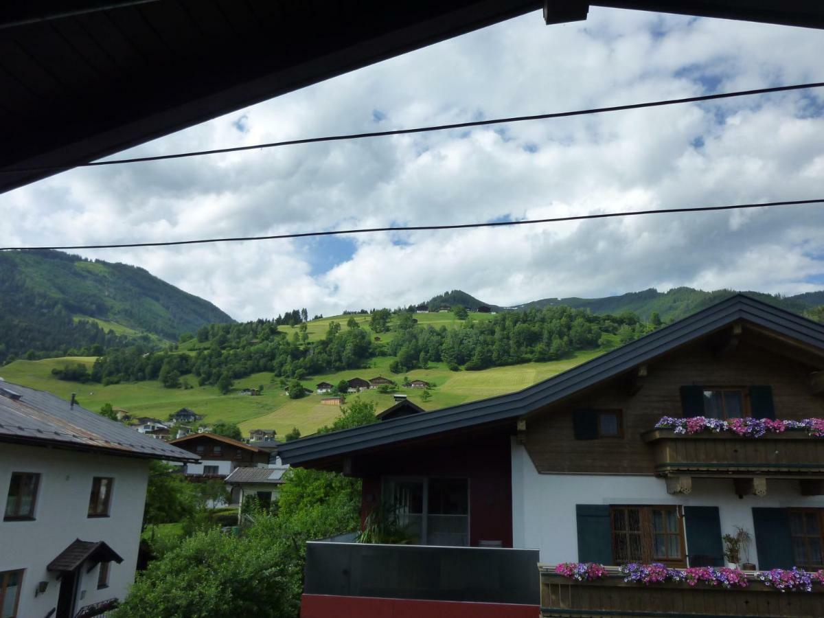 Pension Zu Hause อุทเทนดอร์ฟ ภายนอก รูปภาพ